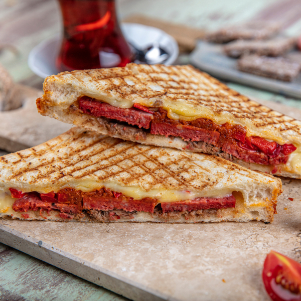 Sucuklu Tost - Sausage Toast